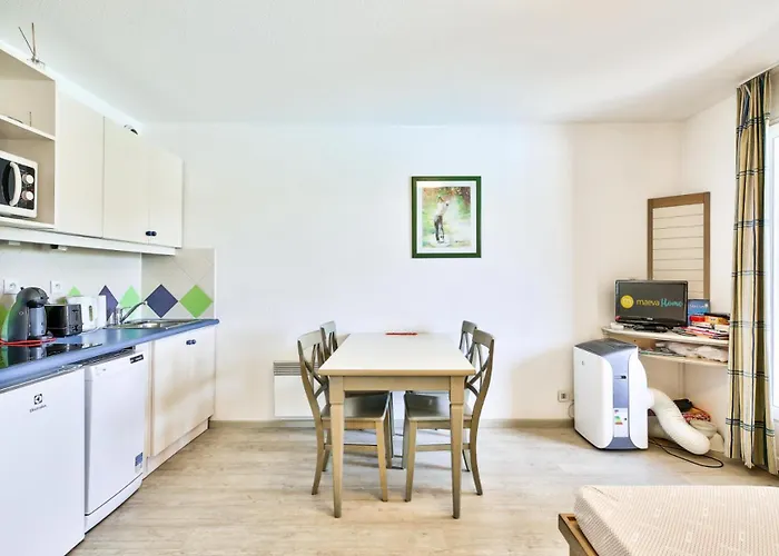 Résidence Saint-raphaël Valescure - Maeva - 4 Personnes - Sélection Mae-5644 * Saint-Raphaël