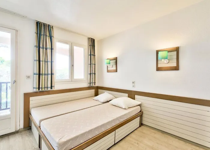 Résidence Saint-raphaël Valescure - Maeva - 4 Personnes - Sélection Mae-5644 *