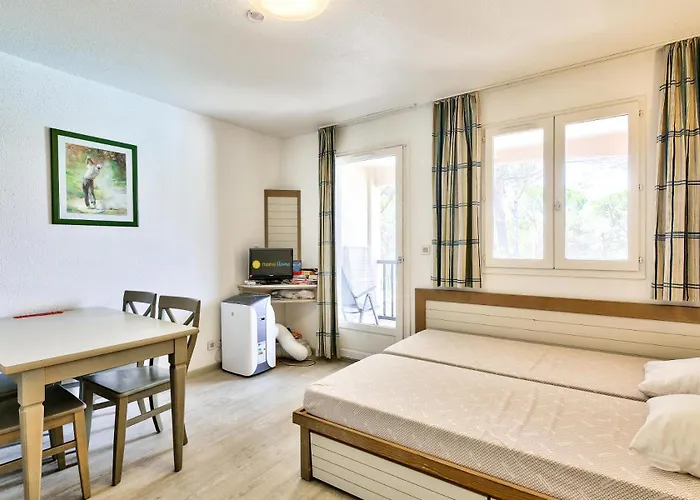 Résidence Saint-raphaël Valescure - Maeva - 4 Personnes - Sélection Mae-5644 * Saint-Raphaël